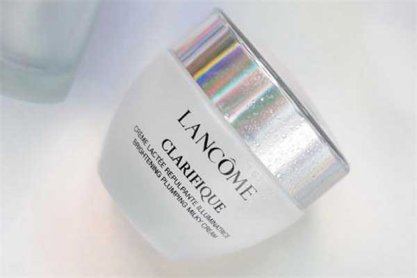 兰蔻极光5号霜怎么样?兰蔻极光5号霜好用吗 兰蔻极光5号霜怎么样?兰蔻极光5号霜好用吗