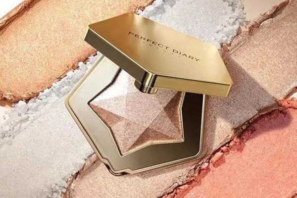 完美日记钻石高光有几个颜色?哪个适合日常用 完美日记钻石高光有几个颜色?哪个适合日常用