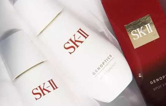 祛斑小灯泡好还是小银瓶好 祛斑小灯泡好还是小银瓶好