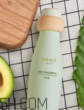 一叶子酪梨爽肤水怎么样？一叶子酪梨爽肤水好用吗？
