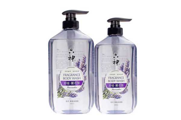 沐浴露弄到眼睛里面怎么办 沐浴露弄到眼睛里面怎么办