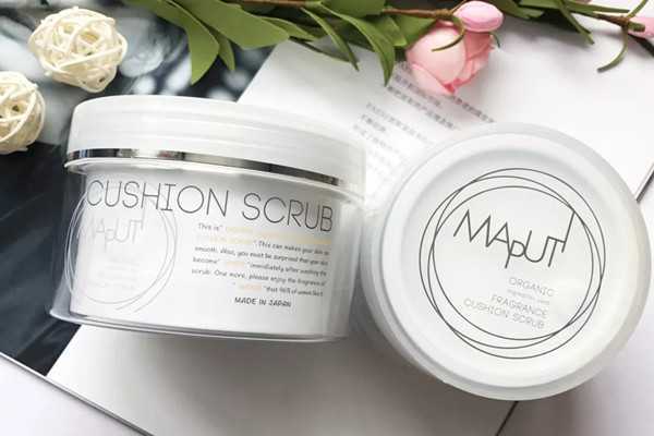 磨砂膏是在沐浴露前还是后?磨砂膏可以当沐浴露用吗 磨砂膏是在沐浴露前还是后?磨砂膏可以当沐浴露用吗