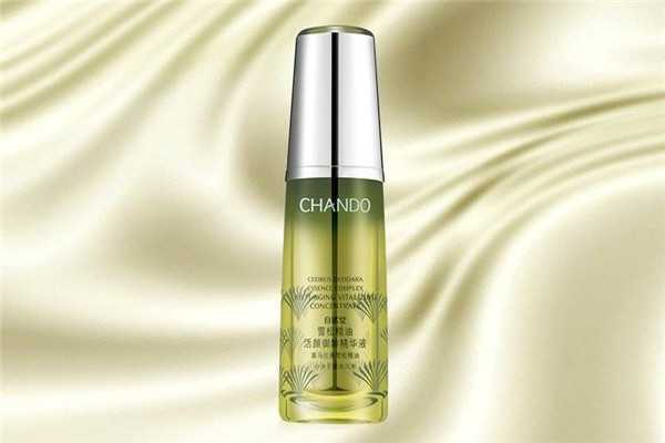 自然堂雪松精油御龄适合什么年龄？好用吗？