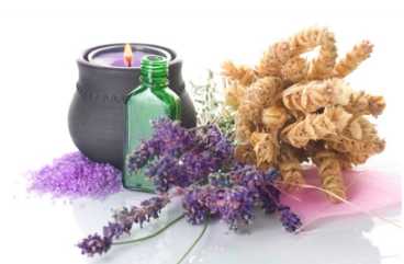 薰衣草精油什么时候用最好 掌握最佳使用时间