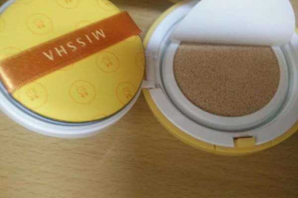 m带个勾的BB霜是什么牌子 m带个勾的BB霜是什么牌子