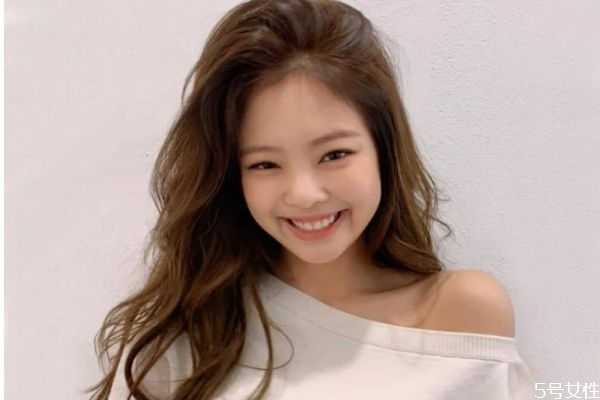 脸上长痘痘怎么处理?脸上经常长痘怎么解决 脸上长痘痘怎么处理?脸上经常长痘怎么解决