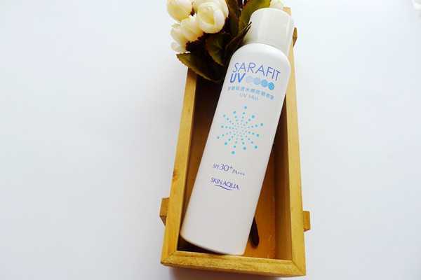 曼秀雷敦轻透水感防晒喷雾清爽吗