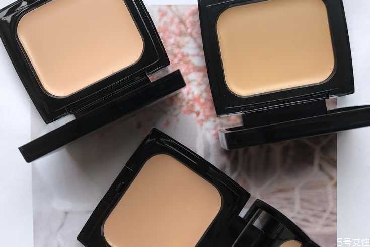 毛戈平粉膏可以代替粉底液吗