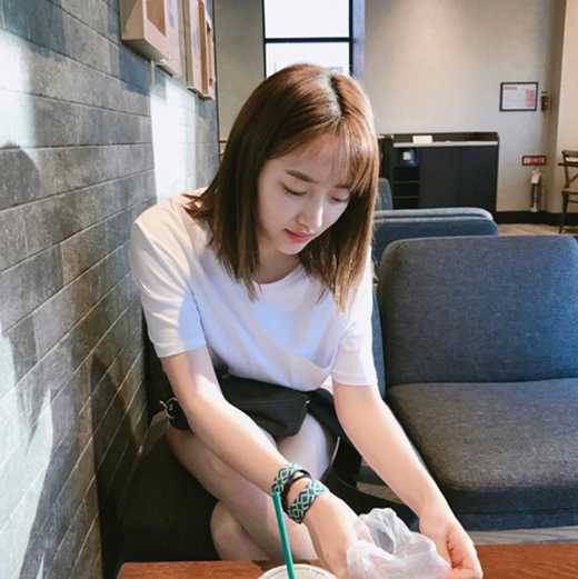 齐肩直发染什么颜色好看？齐肩直发怎么打理好看