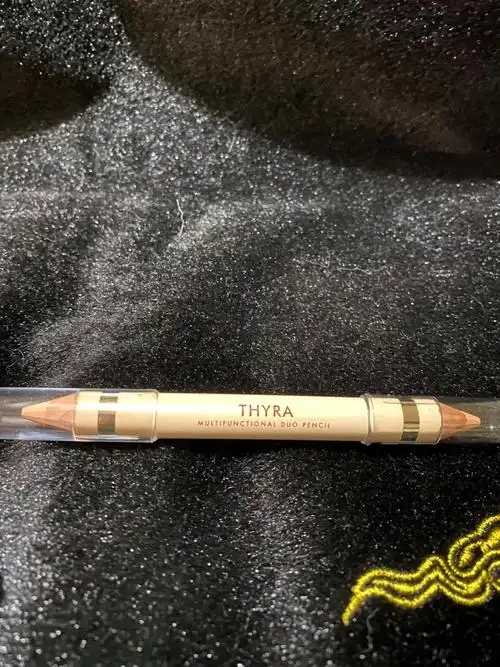 如何根据肤色挑选遮瑕笔 如何根据肤色挑选遮瑕笔