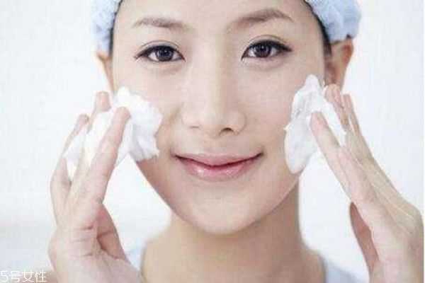 油性皮肤粗糙怎么办