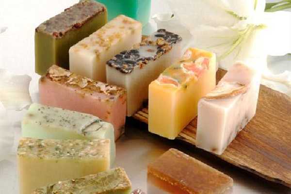 手工皂买回来可以直接用吗 手工皂买回来可以直接用吗