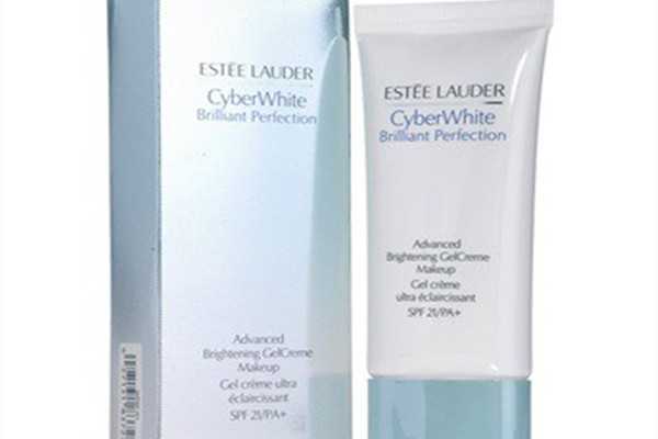 雅诗兰黛密集焕白粉底凝霜怎么样? 雅诗兰黛密集焕白粉底凝霜怎么样?