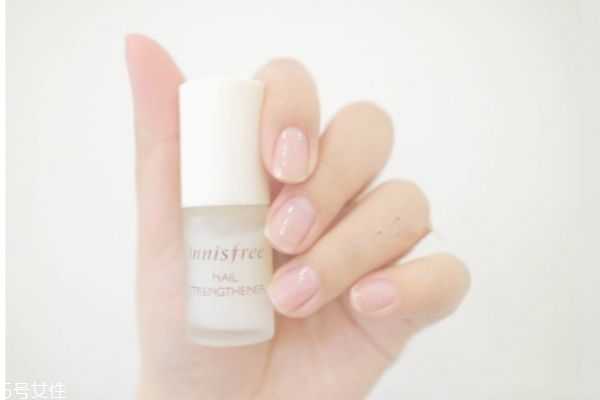 美甲渐变色怎么晕染的 如何做渐变美甲