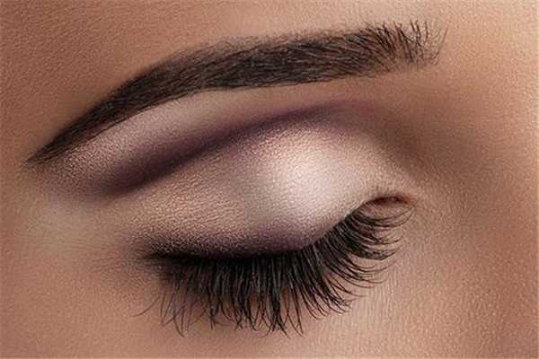 眼袋肿了有点疼痛怎么回事 眼袋肿了有点疼痛怎么回事