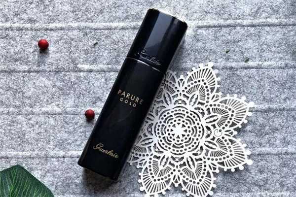 娇兰金钻粉底液真假对比方法 娇兰金钻粉底液是什么味道 娇兰金钻粉底液真假对比方法 娇兰金钻粉底液是什么味道