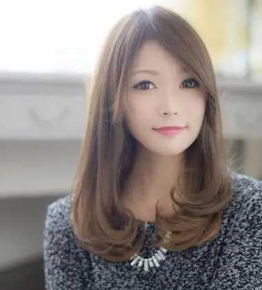 女生长脸偏瘦适合什么发型？可以试试这9款