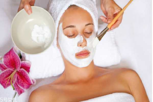 面膜泥怎么用 泥膜的正确使用方法