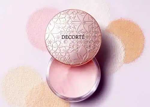 如何根据肤质选择蜜粉