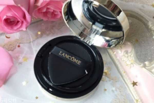 兰蔻菁纯气垫和阿玛尼气垫哪个好