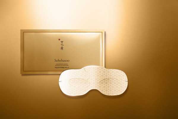 敷眼膜可以戴蒸汽眼罩吗 敷眼膜可以戴蒸汽眼罩吗