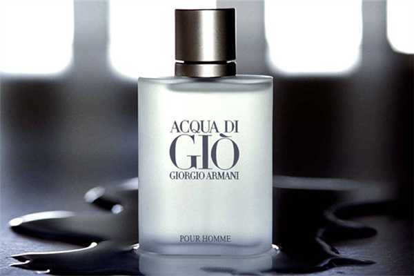 香水前调一般多久？香水前调中调后调是什么意思