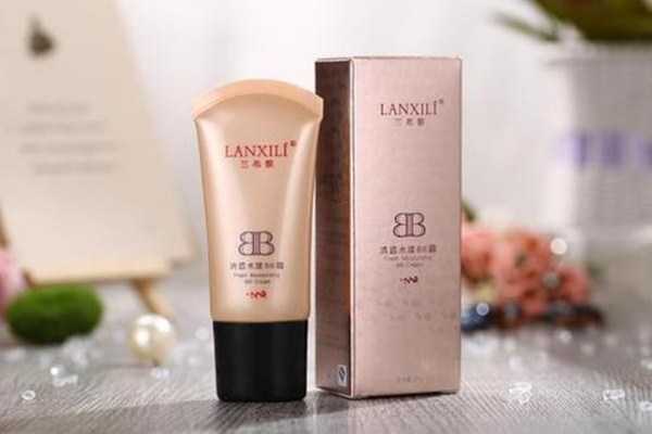 粉饼和bb霜有什么区别?底妆顺序是怎样的 粉饼和bb霜有什么区别?底妆顺序是怎样的