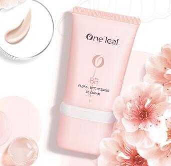 BB霜和隔离霜区别 BB霜直接涂脸上的危害.jpg