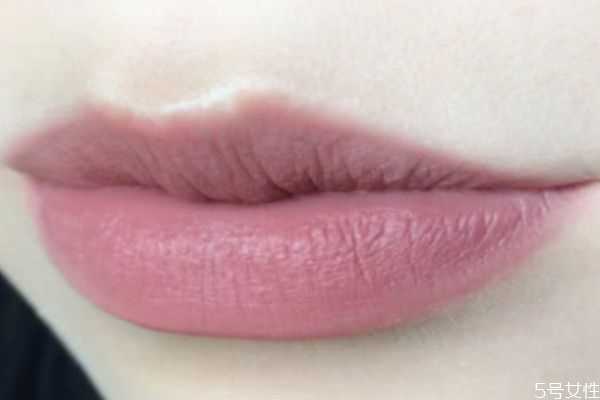 纪梵希红丝绒10适合黄皮吗?纪梵希红丝绒口红10试色 纪梵希红丝绒10适合黄皮吗?纪梵希红丝绒口红10试色