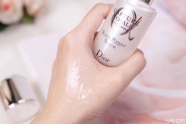 迪奥小a瓶精华怎么样？迪奥小a瓶使用顺序