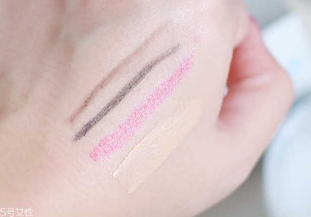 妮维雅卸妆膏怎么用