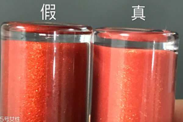 阿玛尼黑管500真假辨别方法 阿玛尼黑管500真假辨别方法