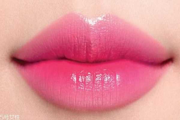 适合春天的少女粉色唇膏推荐 适合少女用的口红颜色