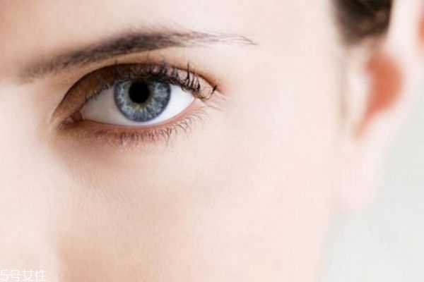 眼纹是怎么形成的