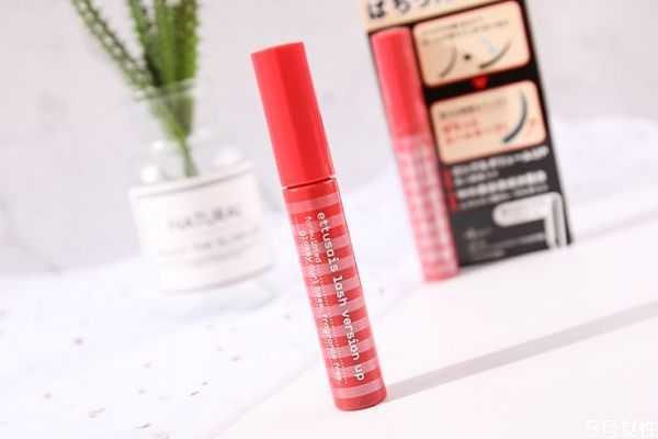 艾杜纱睫毛打底好用吗?艾杜纱睫毛打底好卸吗 艾杜纱睫毛打底好用吗?艾杜纱睫毛打底好卸吗