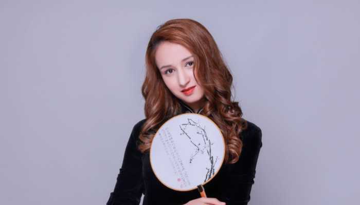 颧骨高适合什么发型 颧骨高适合什么发型