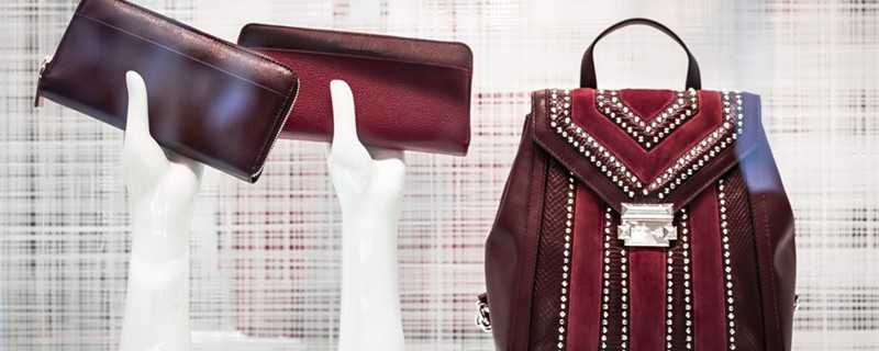 蔻驰专柜款和奥特莱斯款区别 蔻驰专柜款和奥特莱斯款区别