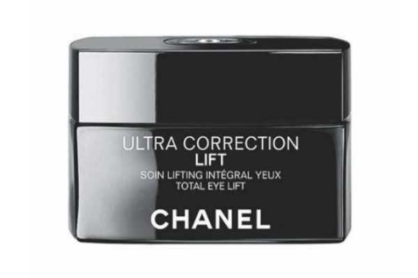 18岁需要用眼霜吗 18岁需要用眼霜吗