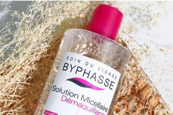 防水口红对身体有没有害？口红掉了还需不需要卸妆