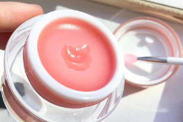 唇膜是白天用还是晚上用 唇膜是白天用还是晚上用