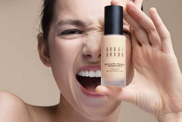 芭比波朗无感持妆粉底露