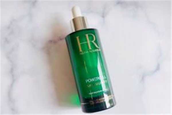 李佳琦推荐的精华都有哪些？