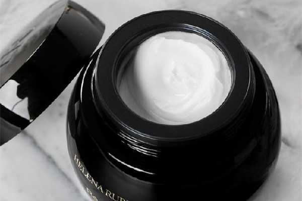 赫莲娜黑绷带面霜可以当眼霜使用吗 赫莲娜黑绷带面霜可以当眼霜使用吗