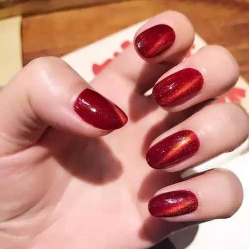 猫眼美甲哪个颜色好看?给你推荐10款2024年爆款颜色 猫眼美甲哪个颜色好看?给你推荐10款2024年爆款颜色