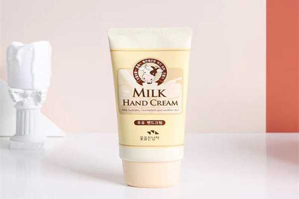 护手霜有什么成分?护手霜什么季节使用比较好 护手霜有什么成分?护手霜什么季节使用比较好