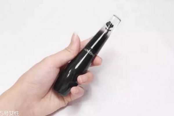 兰蔻睫毛膏怎样辨真假?兰蔻睫毛膏真假鉴别方法 兰蔻睫毛膏怎样辨真假?兰蔻睫毛膏真假鉴别方法