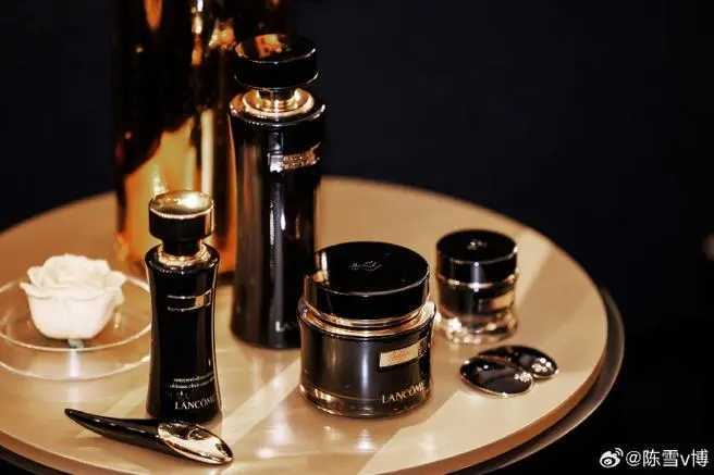 50岁抗衰老最好的护肤品 快来看看有没有你需要的