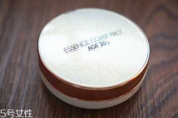 爱敬气垫和兰芝哪个好? 爱敬气垫和兰芝哪个好?