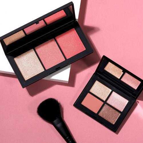 哪款眼影盘好用又好看性价比高 哪款眼影盘好用又好看性价比高