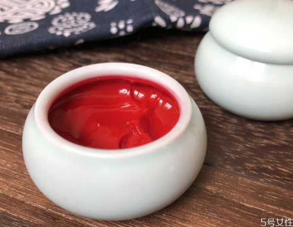胭脂是口红还是腮红 胭脂是口红还是腮红